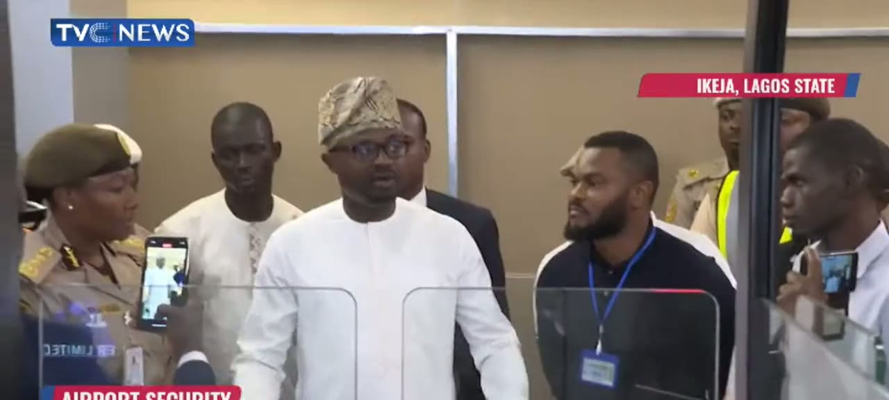 Tunji-Ojo inspecting the e-gates at Lagos airport, May 2024